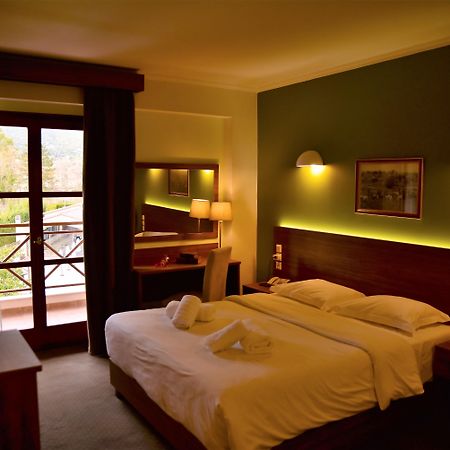 Mont Helmos Hotel Kleitoria Buitenkant foto