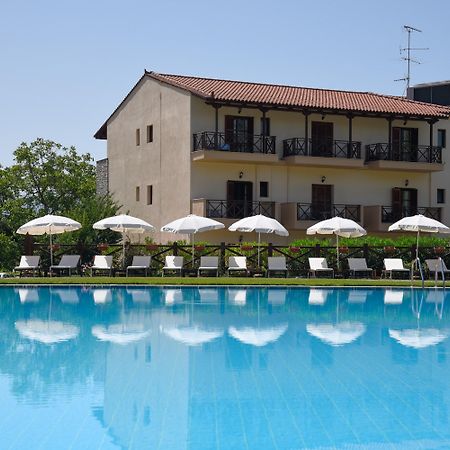 Mont Helmos Hotel Kleitoria Buitenkant foto