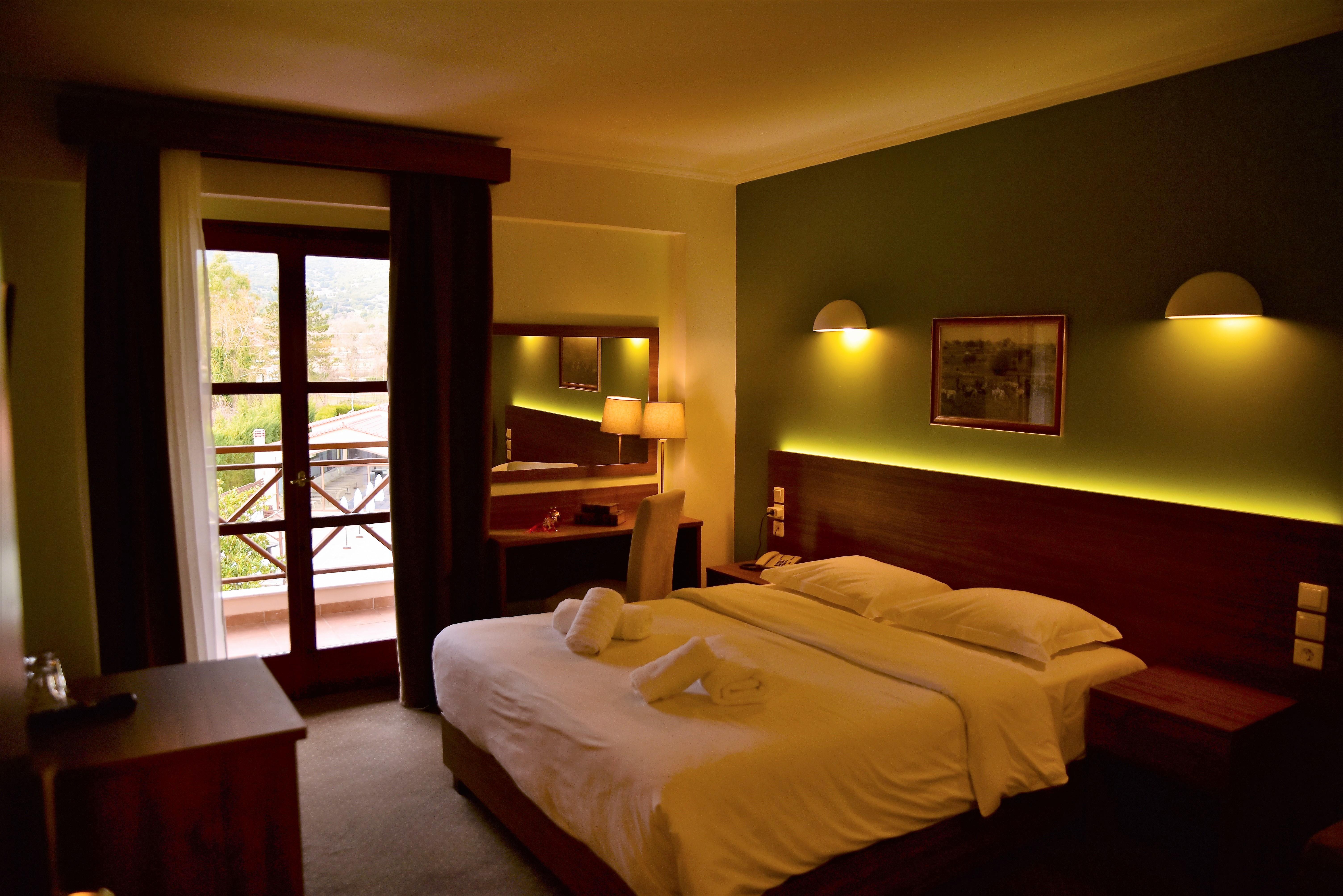 Mont Helmos Hotel Kleitoria Buitenkant foto