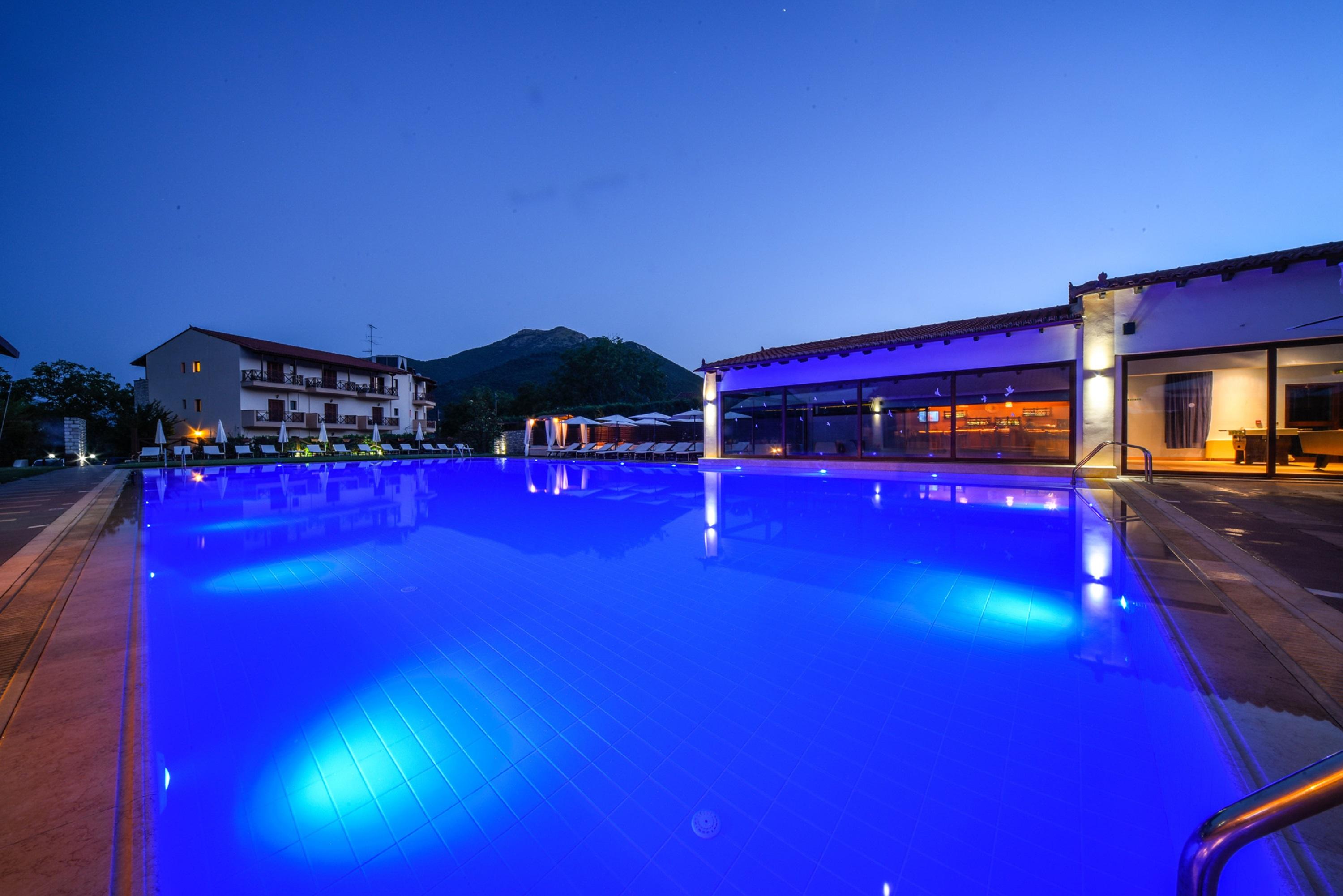 Mont Helmos Hotel Kleitoria Buitenkant foto